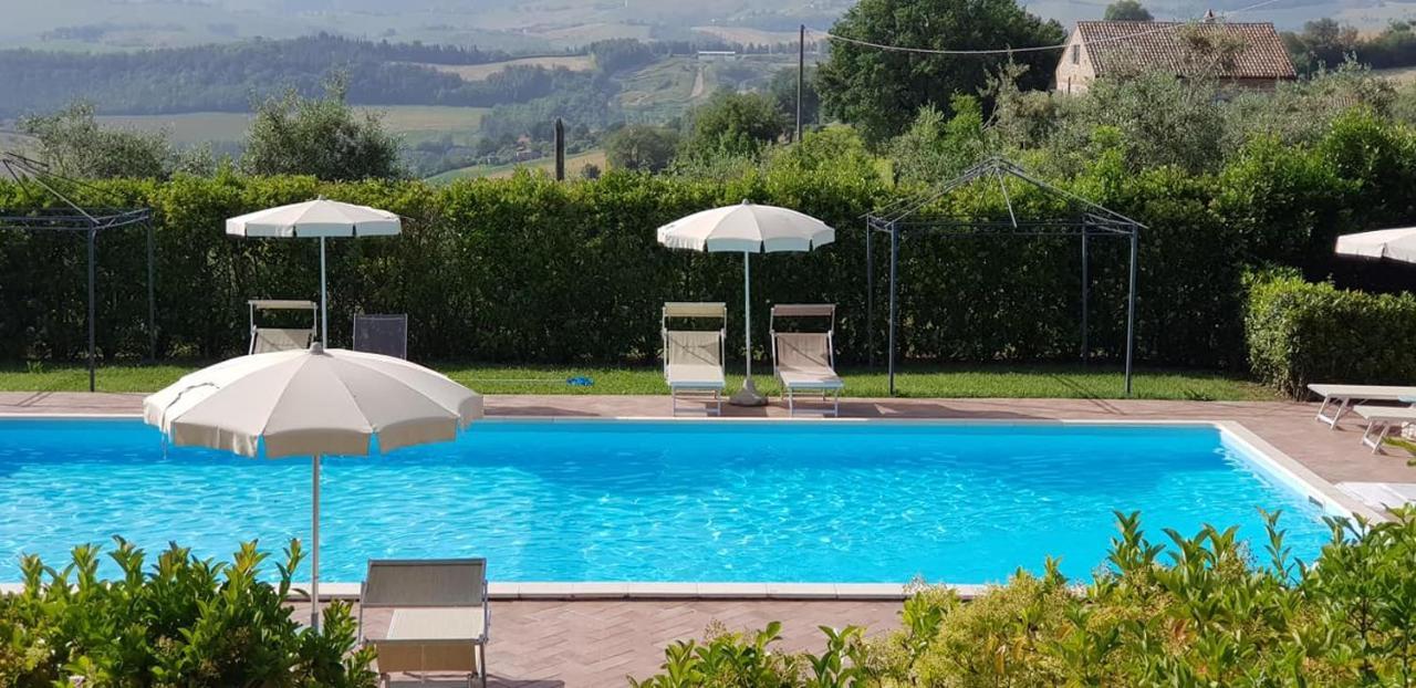 Agriturismo Fiore Di Campo فيرمو المظهر الخارجي الصورة